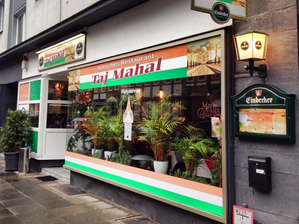 taj-mahal-aussenansicht