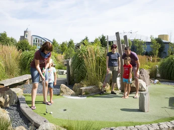 Minigolfen in Tossens (4).jpg