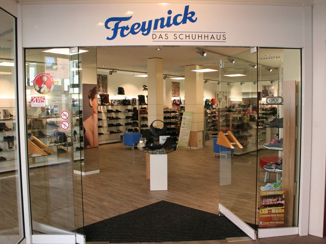 freynick-1.jpg