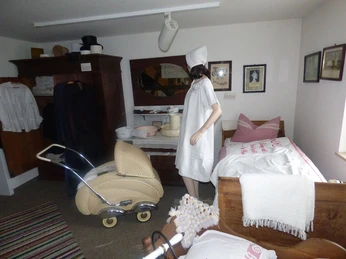 heimatmuseum-usseln-schlafzimmer.jpg