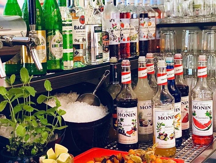 Gigant xxl_Barbereich gigant-xxl-barbereich