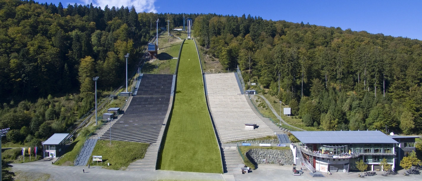 Muehlenkopfschanze Willingen im Sommer