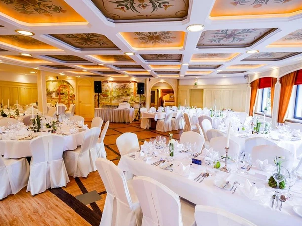 FLUX, Biohotel im Werrtal, Saal, Hann. Münden FLUX, Biohotel im Werrtal, Saal, Hann. Münden