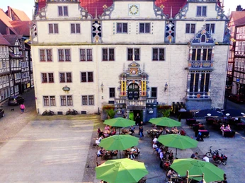 Ratsbrauhaus Hann. Münden mit Außengastronomie Ratsbrauhaus Hann. Münden mit Außengastronomie