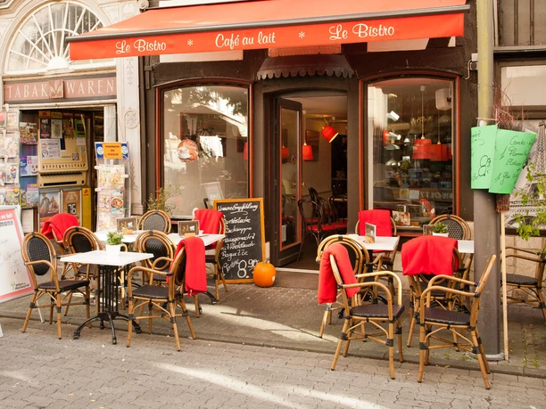 Bistro & Café Au Lait, zitplaats buiten, Hann. Münden
