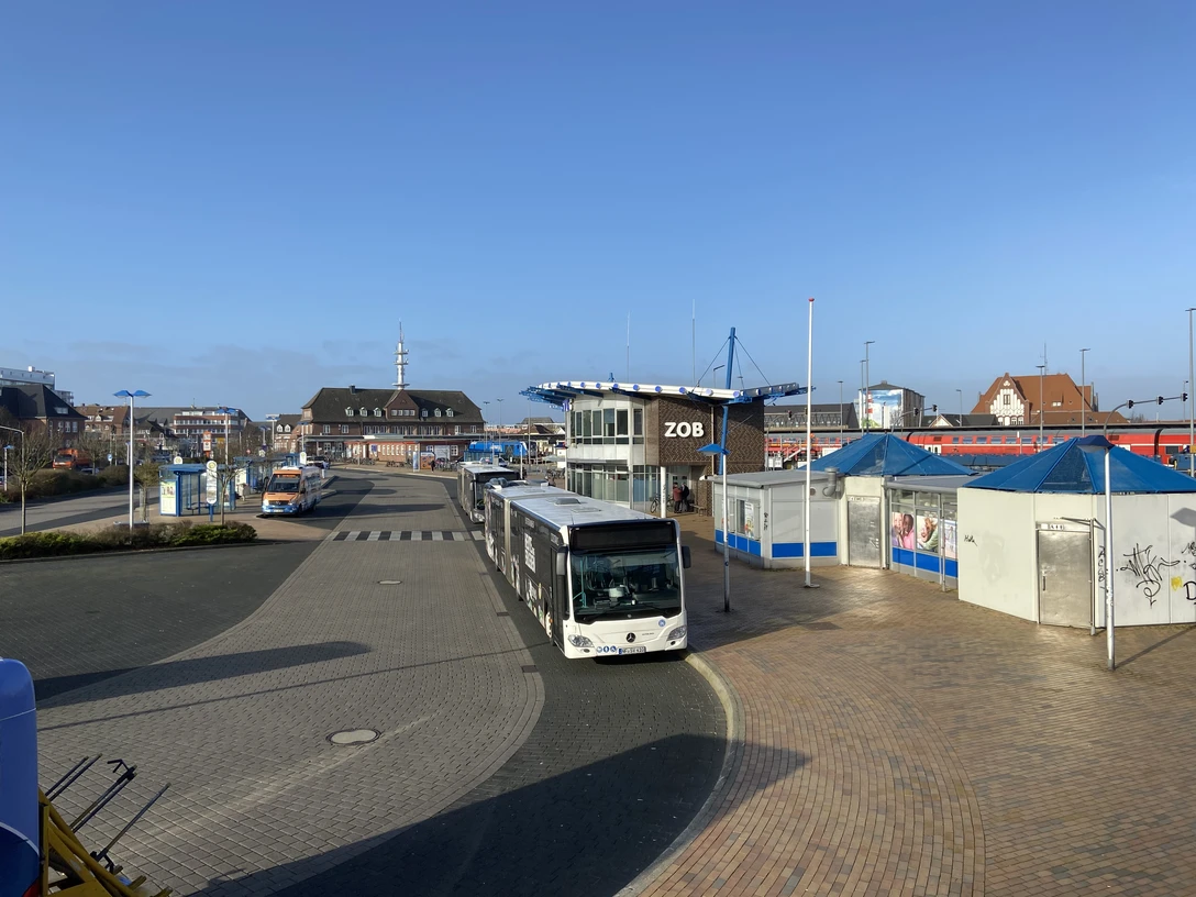 ZOB am Westerländer Bahnhof.jpg