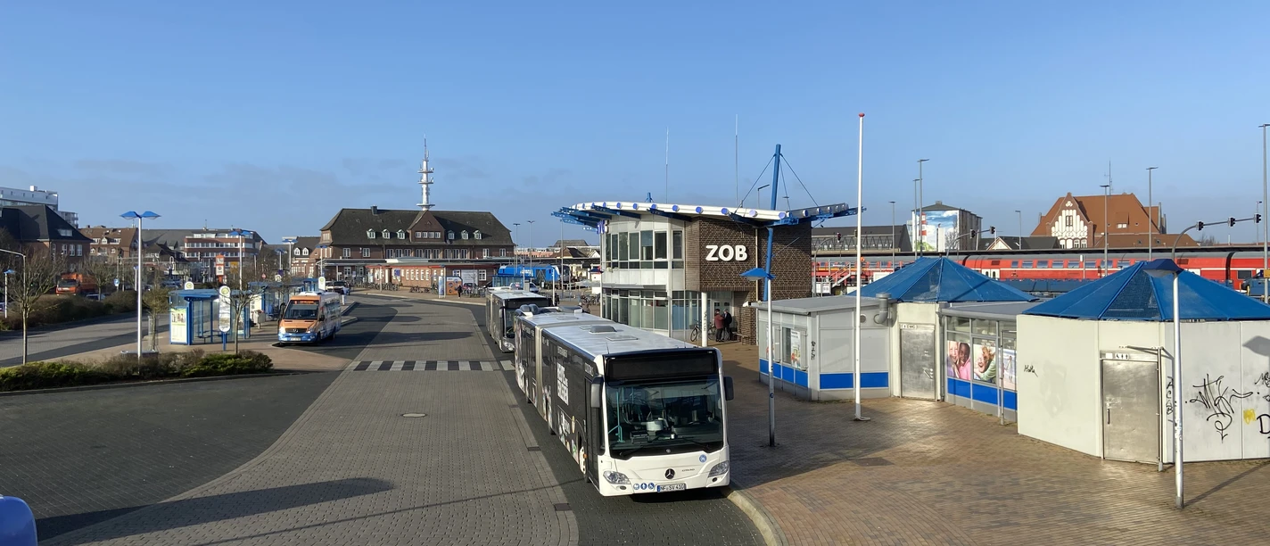 ZOB am Westerländer Bahnhof.jpg
