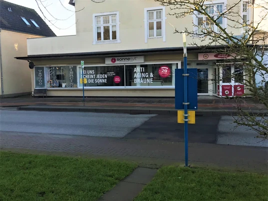 Bushaltestelle B und C Johann-Möller-Platz