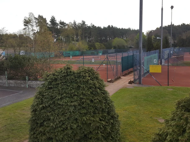 Tennisplatz