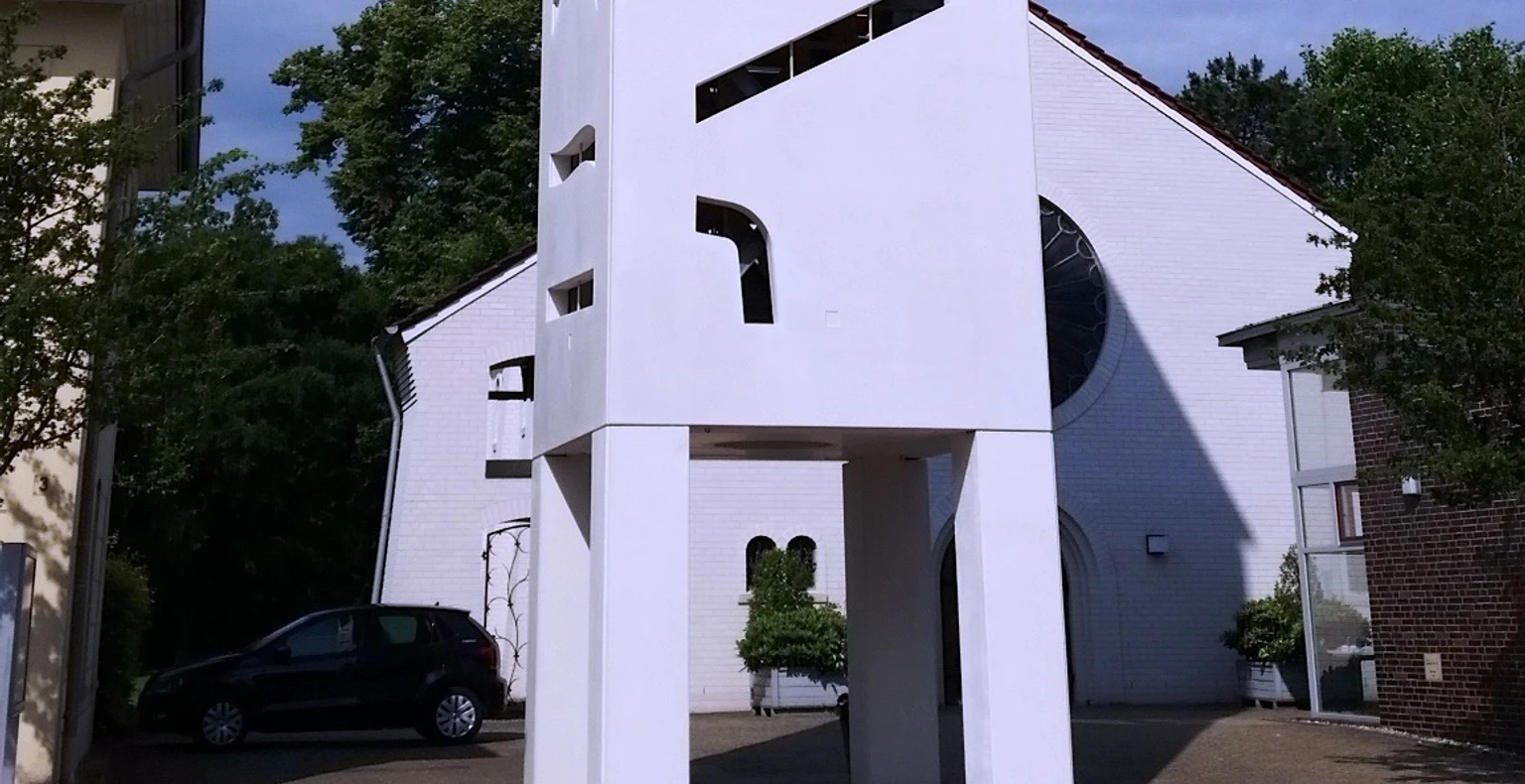 Katholische Kirche.jpg