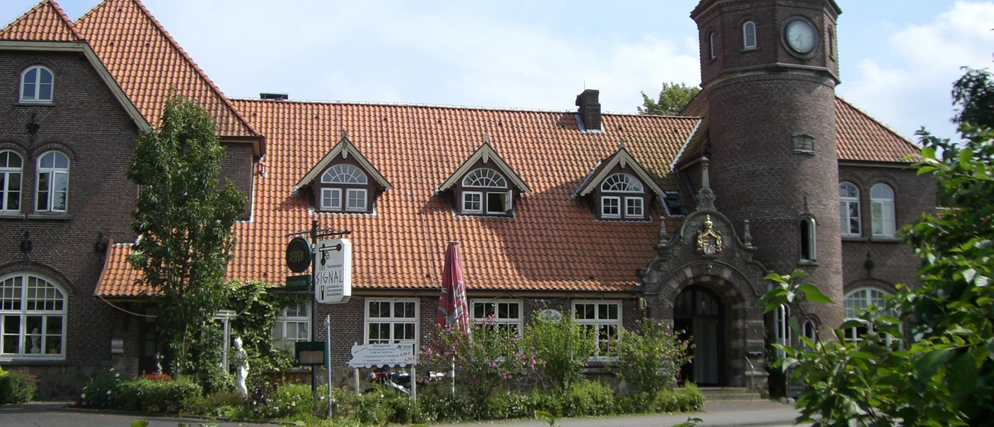 Historischer Bahnhof.JPG