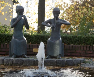 Brunnen Die Musizierenden.jpg