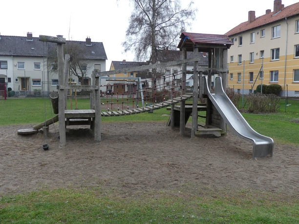 Spielplatz Görlitzer Straße Spielplatz Görlitzer Straße