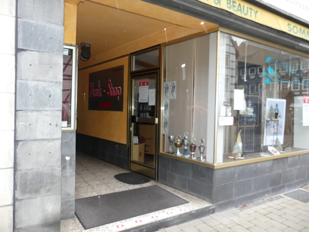 Musikschule B. Sommerfeld_Eingang musikschule-b-sommerfeld-eingang