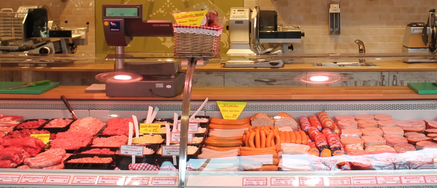 Auslage Fleischerei Marks_Sabine_Marks_kv.jpg