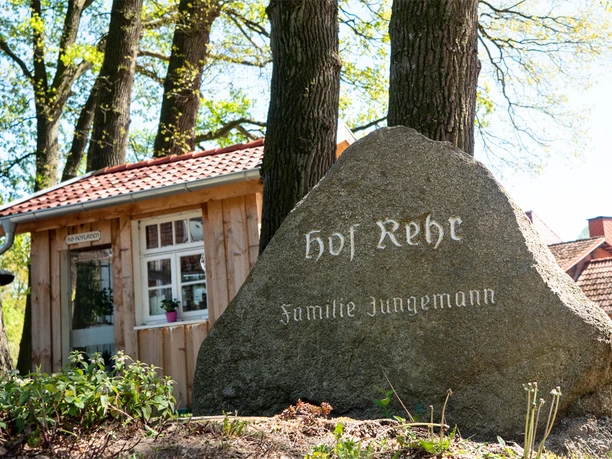 Hofladen Rehrshof RJ34-1200.jpg