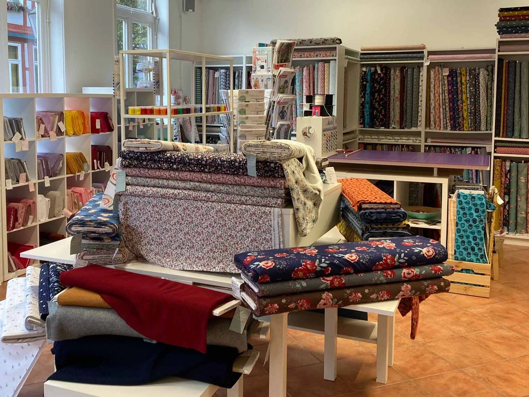 ACH WIE FEIN Stoffe ACH WIE FEIN Stoffe