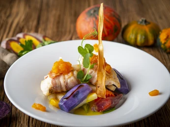 Seeteufel Medaillon im Speckmantel