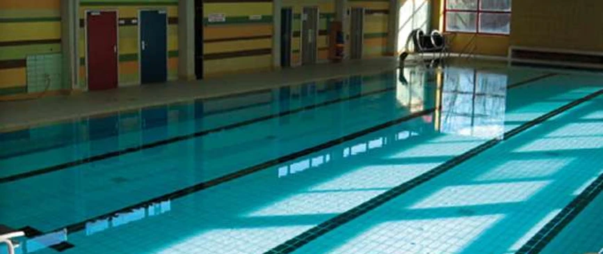 hallenbad-greene-schwimmbecken