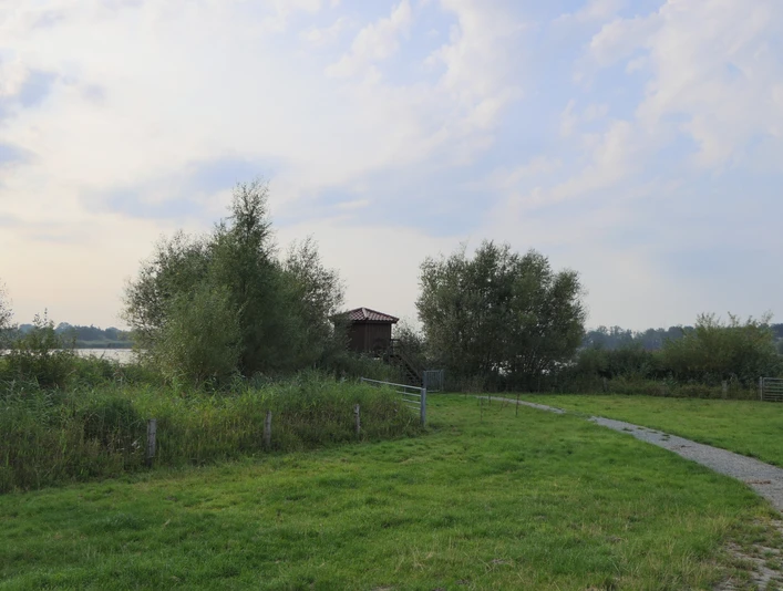 Aussichtsturm Hechthausen-Laumühlen.JPG