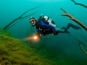 Kreidesee unter Wasser