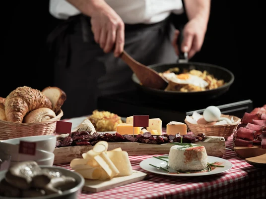 Essen im Restaurant Jungfrau Aletsch