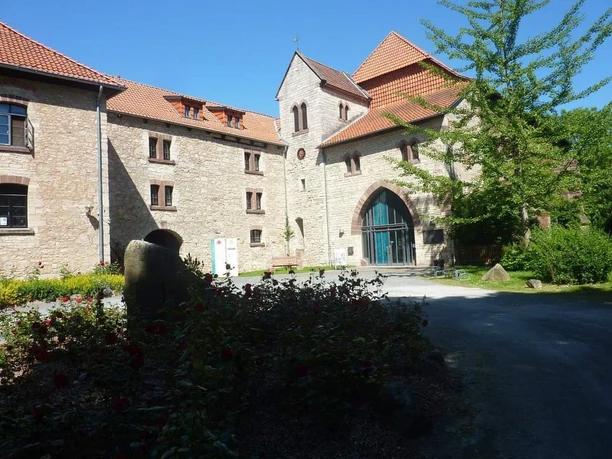 Rosencafé Kloster Brunshausen_Außenansicht Rosencafé Kloster Brunshausen_Außenansicht