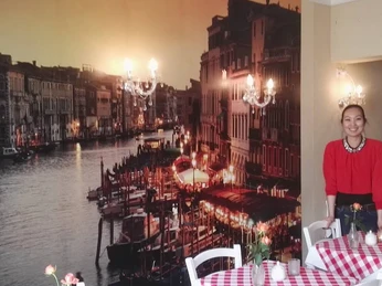 Marco Polo_Gastgeberin Marco Polo_Gastgeberin