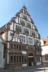 Hexenbürgermeisterhaus Lemgo Renaissance-Fachwerkgebäude mit reichverzierter Fassade und grünen Klappläden in Lemgo.