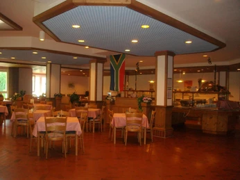 Brunnenklinik _Speisesaal SANYO DIGITAL CAMERA