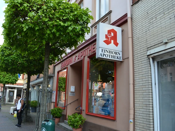 Einhorn Apotheke - Königlich Priviligierte Apotheke Einhorn Apotheke - Königlich Priviligierte Apotheke