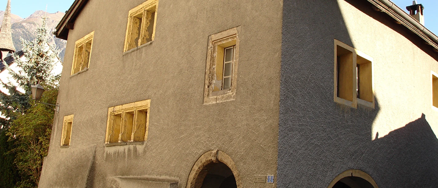 Das Waldenhaus in Naters – eine bewegte Baugeschichte Das Waldenhaus in Naters – eine bewegte Baugeschichte