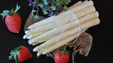 asparagus-2189055_1920.jpg