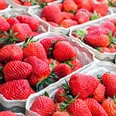 strawberries-1350482_1920.jpg