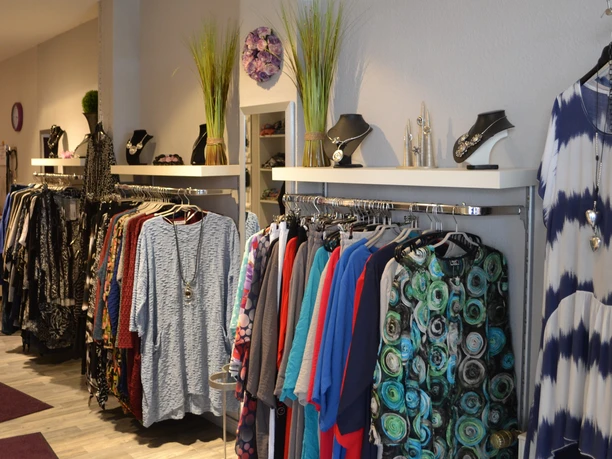 Fashion and More Mölln Fashion and More Mölln