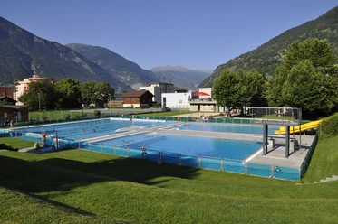schwimmbad-bammatta-naters.JPG