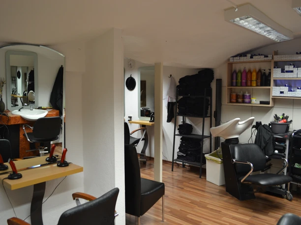 Friseur Haarstudio 1 Salon Friseur Haarstudio 1 Salon