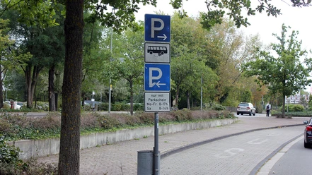 Busparkplatz-Altstadt.jpg Busparkplatz Gifhorn Altstadt
