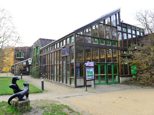 Außenansicht Otter-Zentrum Hankensbüttel Außenansicht Otter-Zentrum Hankensbüttel
