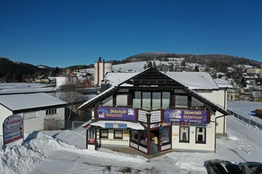 Neuhaus Skiverleih Neuhaus Skiverleih