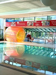 Uslarer Badeland_Becken und Rutsche uslar-badeland-pool-and-slide