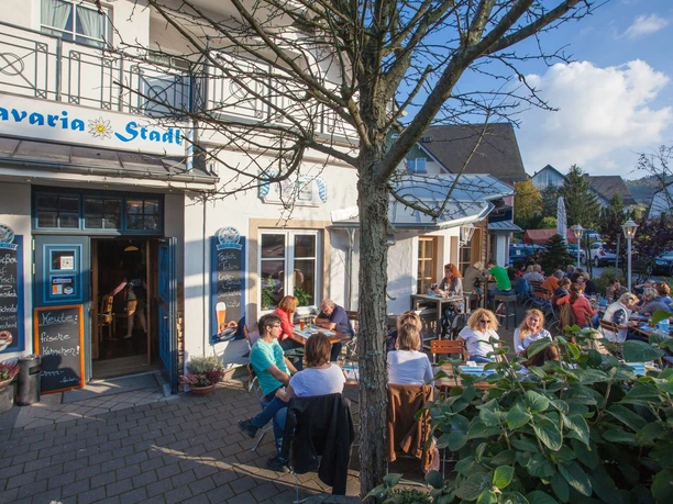 Biergarten_(c) Bavaria Stadl, Göbel Hotels.jpg