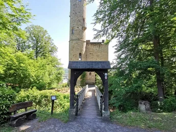 Eingang zur Tillyschanze Eingang zur Tillyschanze