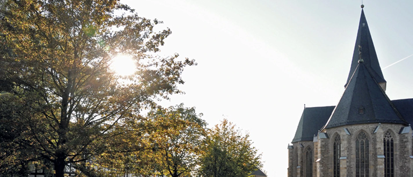 Marien-Wallfahrtskirche Bödingen Kirche im Abendlicht