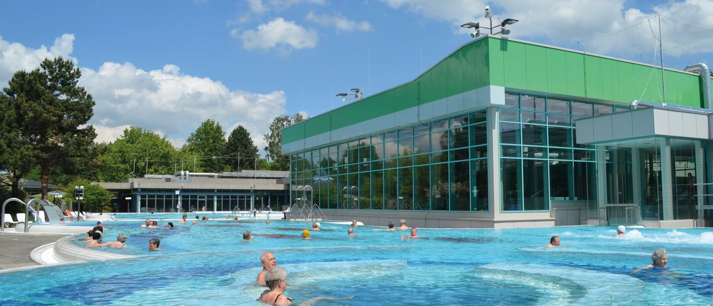 Außenbecken der Jod-Sole-Therme Bad Bevensen Außenbecken der Jod-Sole-Therme Bad Bevensen