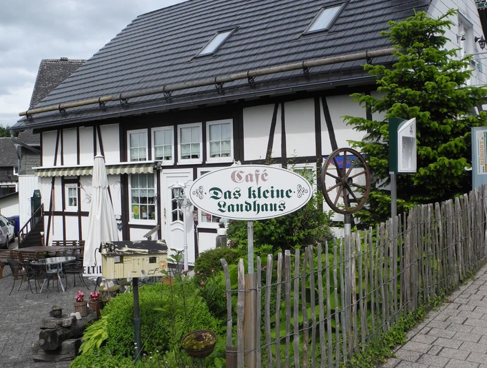 das-kleine-landhaus-willingen-ansicht.JPG