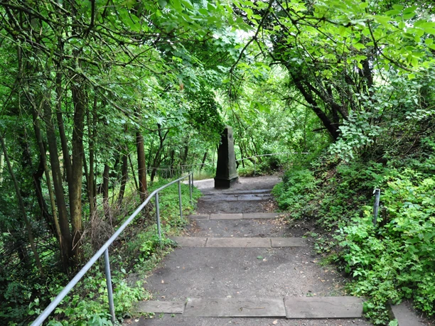 Weg auf den Kalkberg Lüneburg Weg zum Kalkberg Lüneburg
