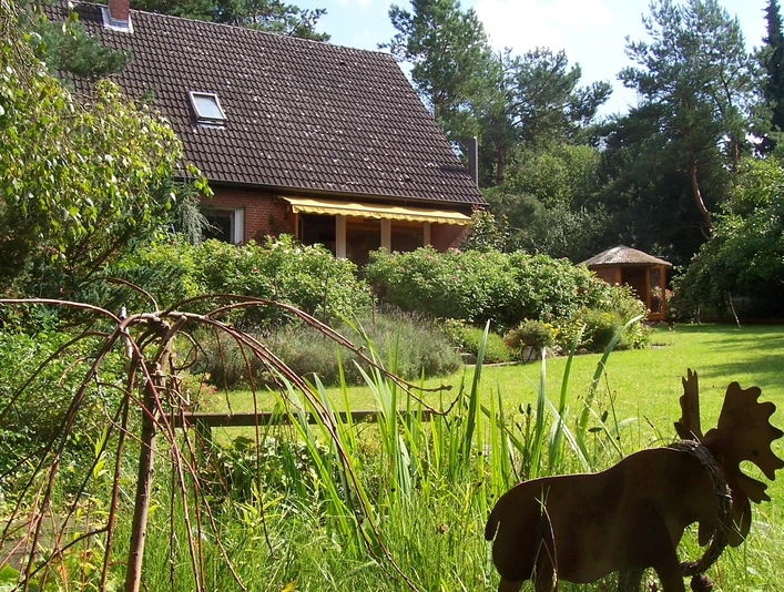 Garten Ferienwohnung Haus Heckenrose Garten der Ferienwohnung Haus Heckenrose in Undeloh