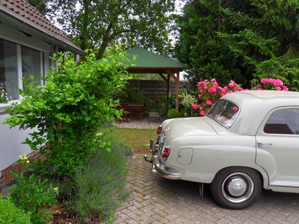 Garten-Sitzplatz Garten-Sitzplatz