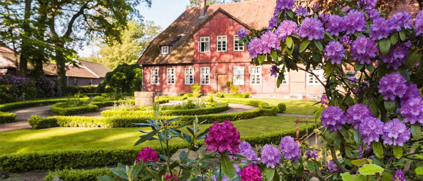Audio Walk Station 9: Müllern Hof am Heidschnuckenweg Wandern